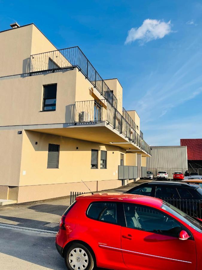 Tadea Apartment Zagreb Luaran gambar